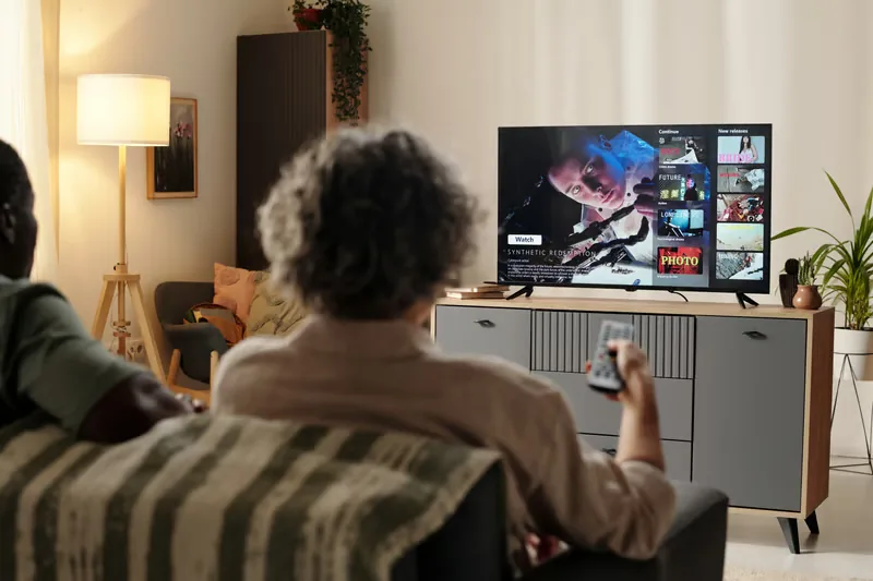 Watching a reliable IPTV provider service